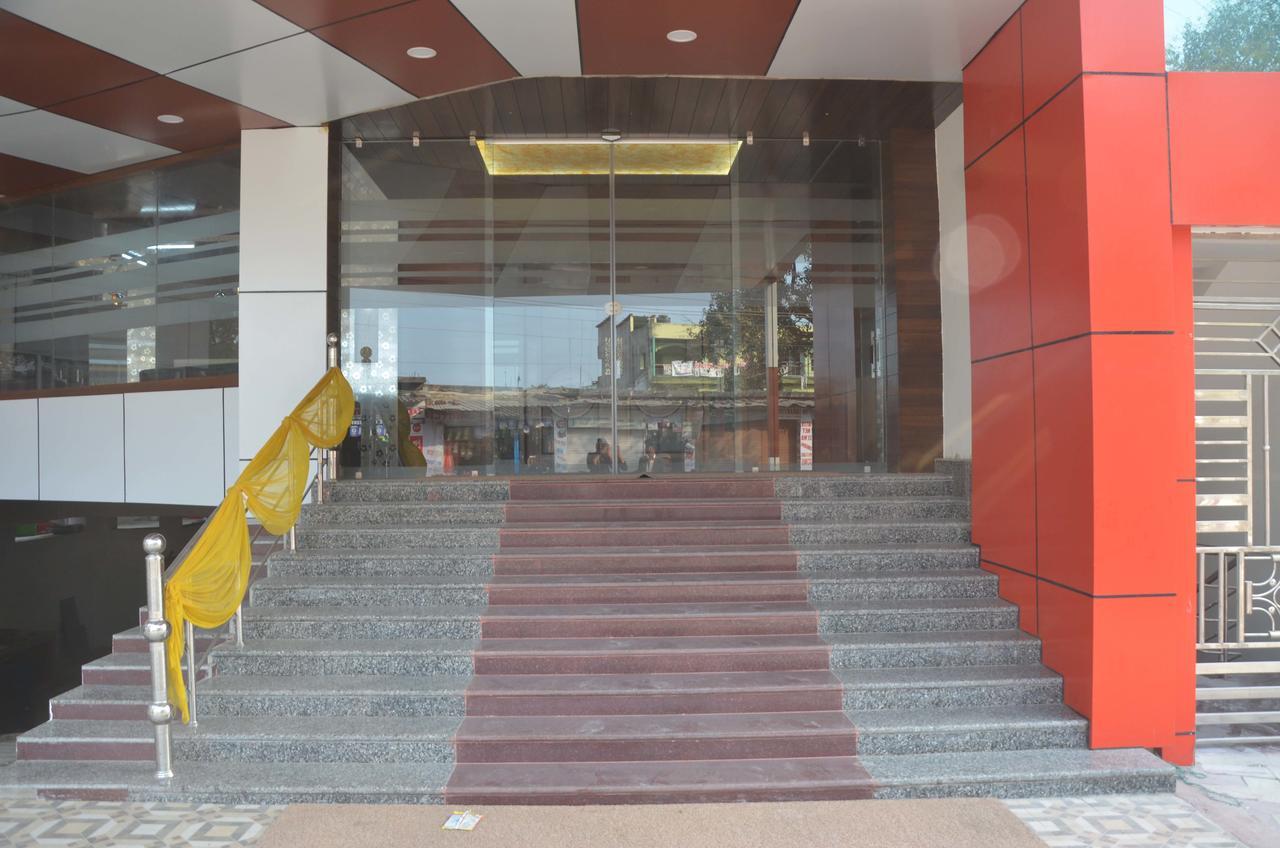 Hotel Pyara Palace 伽耶 客房 照片
